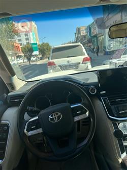 تويوتا لاندكروزر